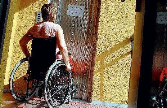 Disabili, in arrivo il  
tutore di condominio