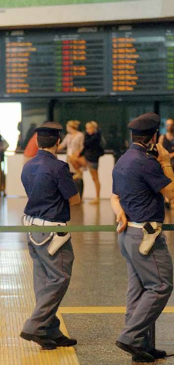 Immigrati, Maroni: 
la Lombardia non avrà 
un Cie a Malpensa