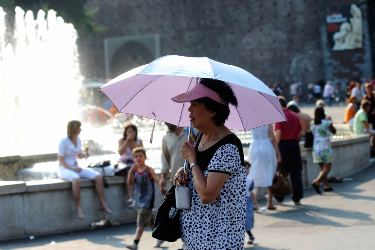 Caldo: martedi' lieve calo, poi si ricomincia