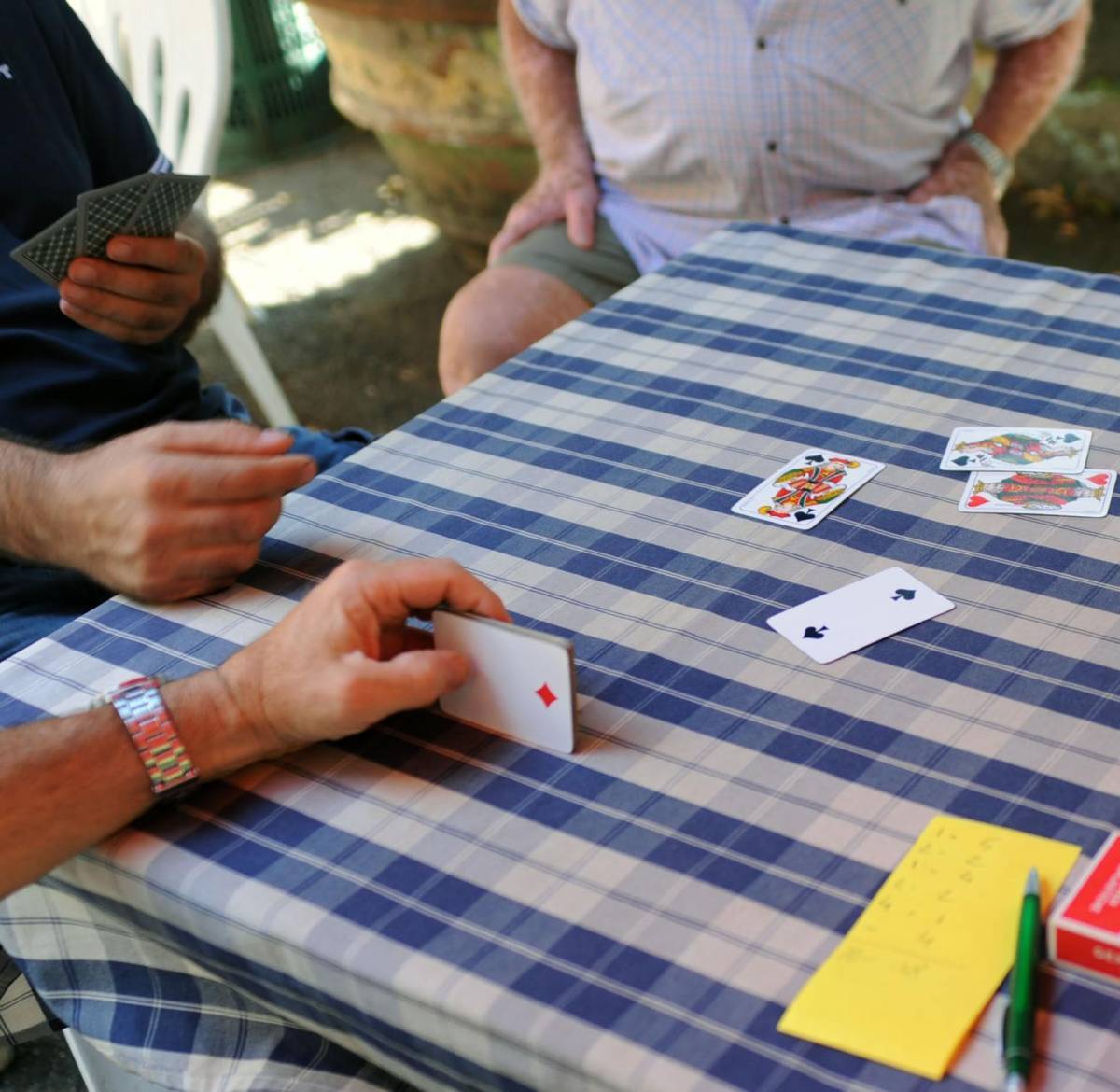 Il Comune minaccia tagli Ma centri sociali e Anpi hanno l’affitto «azzerato»