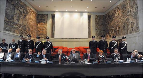 Quando la ’ndrangheta 
voleva servire il caffè 
ai giudici del tribunale