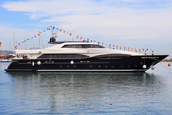 Ecco Suegno, il nuovo mega yacht di Pier Silvio Berlusconi