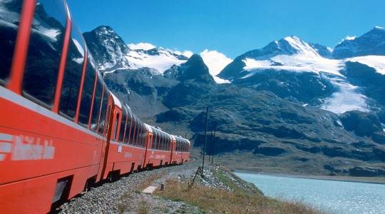Svizzera, deraglia treno: 
una vittima e 42 i feriti