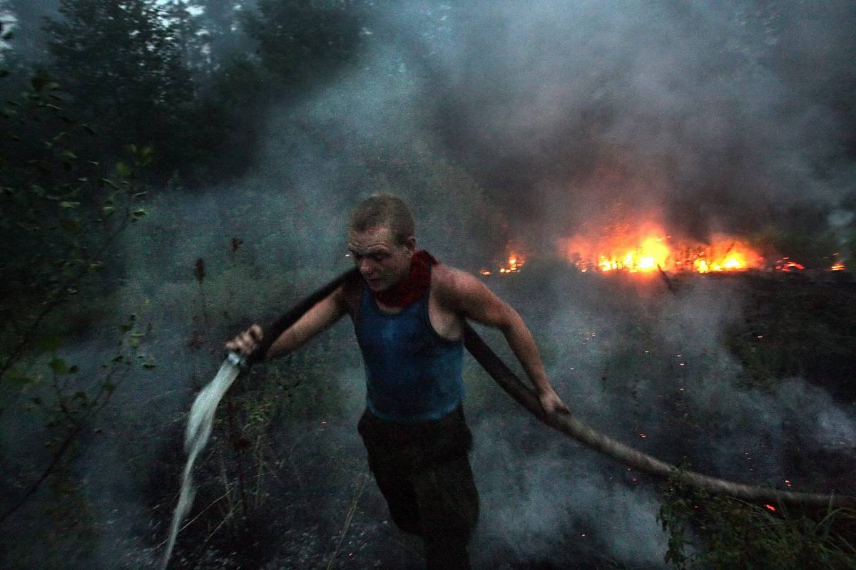 Russia, ancora incendi 
Il bilancio: 50 vittime 
Allarme centrali nucleari