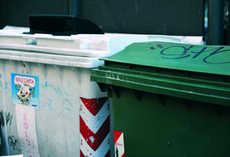 Quando la Liguria fa scappare i turisti: Noli «bastona» chi rispetta l’ambiente