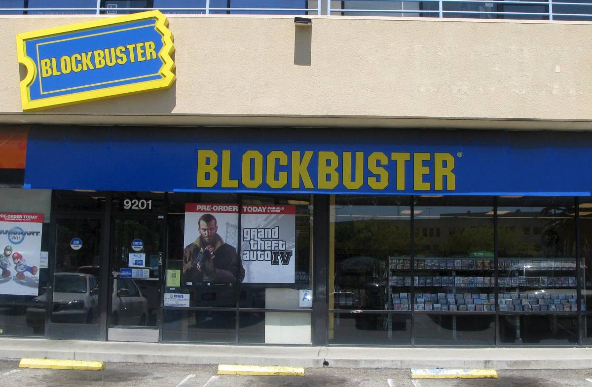 Il declino di Blockbuster, 
è vicino alla bancarotta: 
in Usa chiusi 800 negozi
