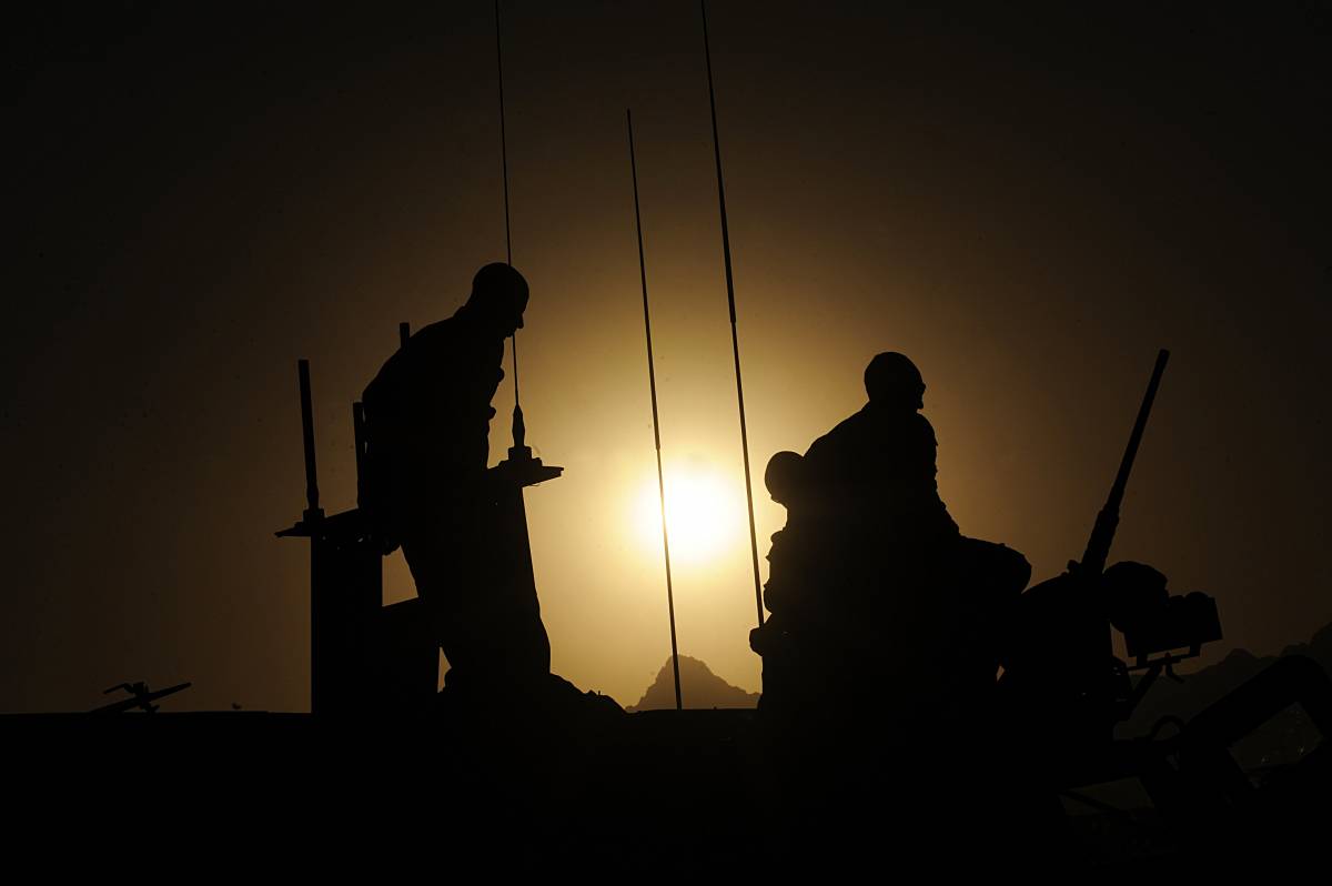 I militari Usa via dall'Irak: 
Bagdad lasciata nel caos, 
Obama: "Missione finita"
