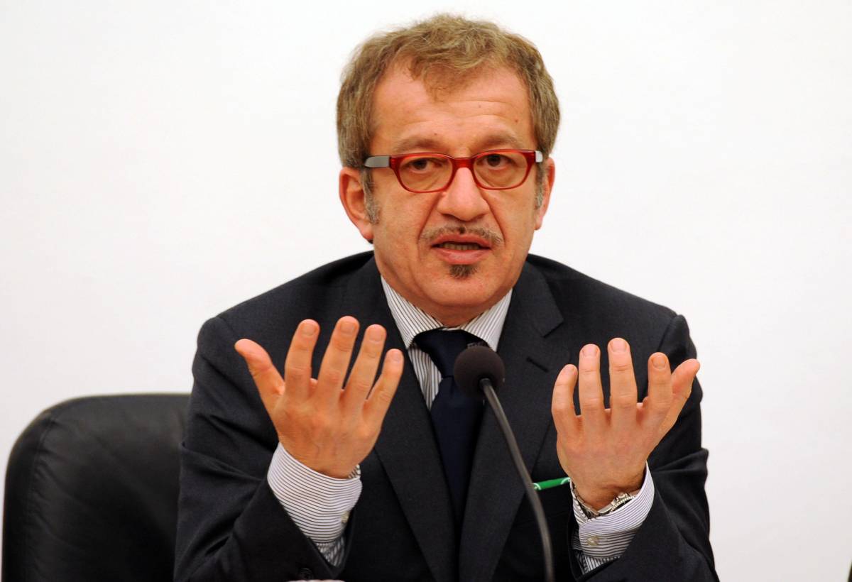 Maroni: "Alle elezioni se non c'è maggioranza"