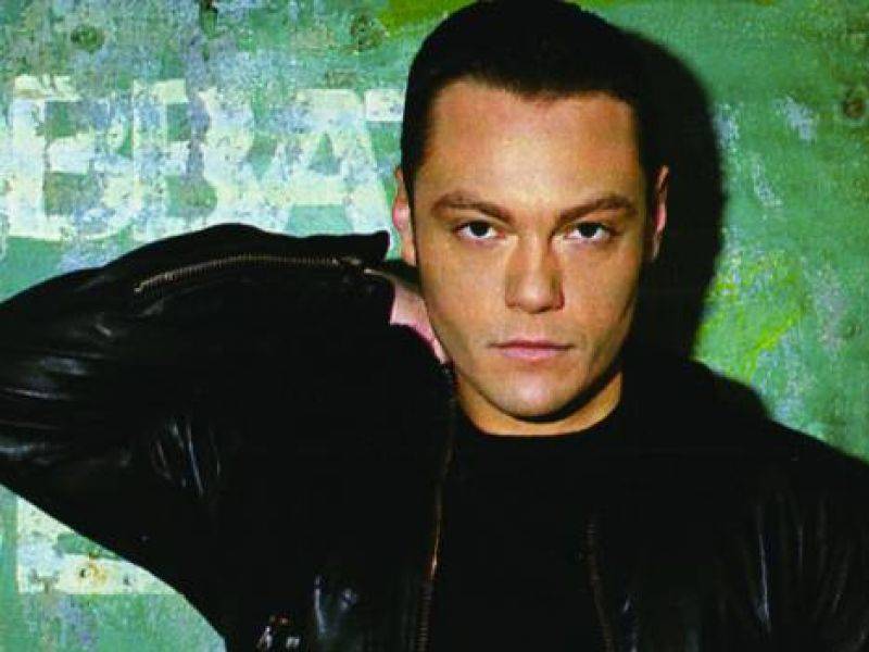 La confessione di Tiziano Ferro 
"Cerco l'amore in un uomo"