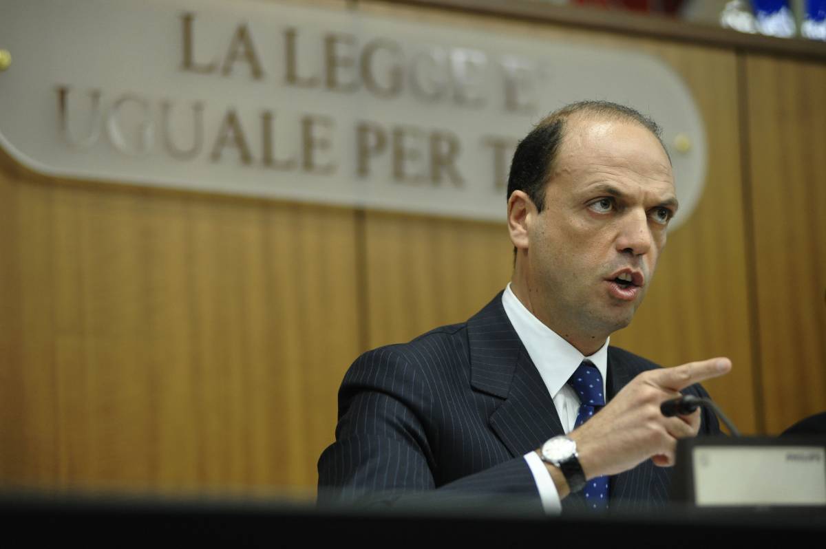 Giustizia, Berlusconi accelera: "Riforma pronta"