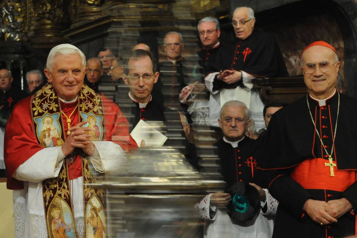 Benedetto XVI in Spagna: l'Europa costruisca il suo futuro su radici cristiane