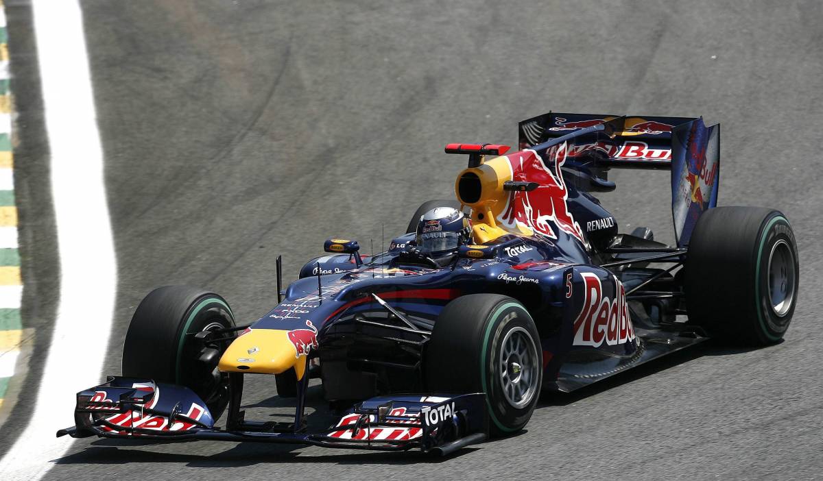 F1, doppietta Red Bull 
e mondiale costruttori 
Alonso terzo "resiste"