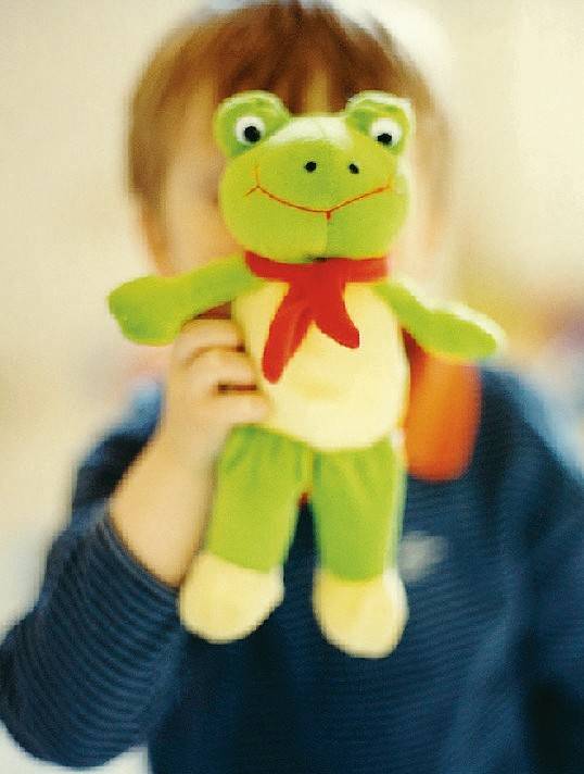 La mamma muore in casa  
Il figlioletto di 3 anni  
la veglia tutta la mattina
