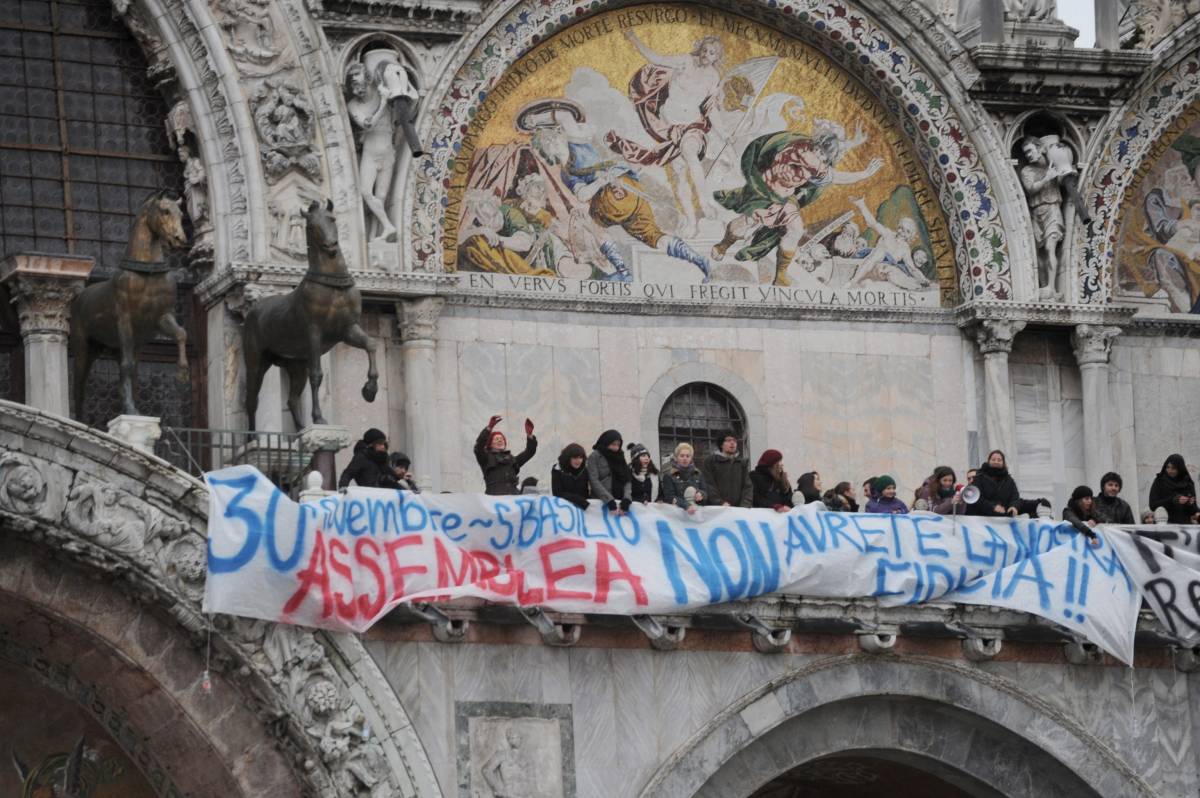 Sì alla piazza per una riforma più radicale