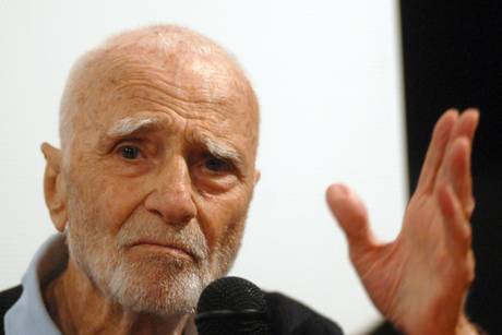 Morto Mario Monicelli, 
si è gettato dal balcone 
il re della commedia