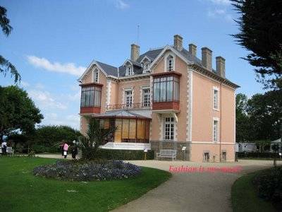 Christian Dior: la sua casa natale ora è un museo-atelier