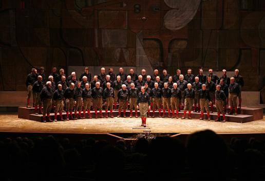 Il Coro Monte Cauriol in concerto con le celebri melodie di montagna