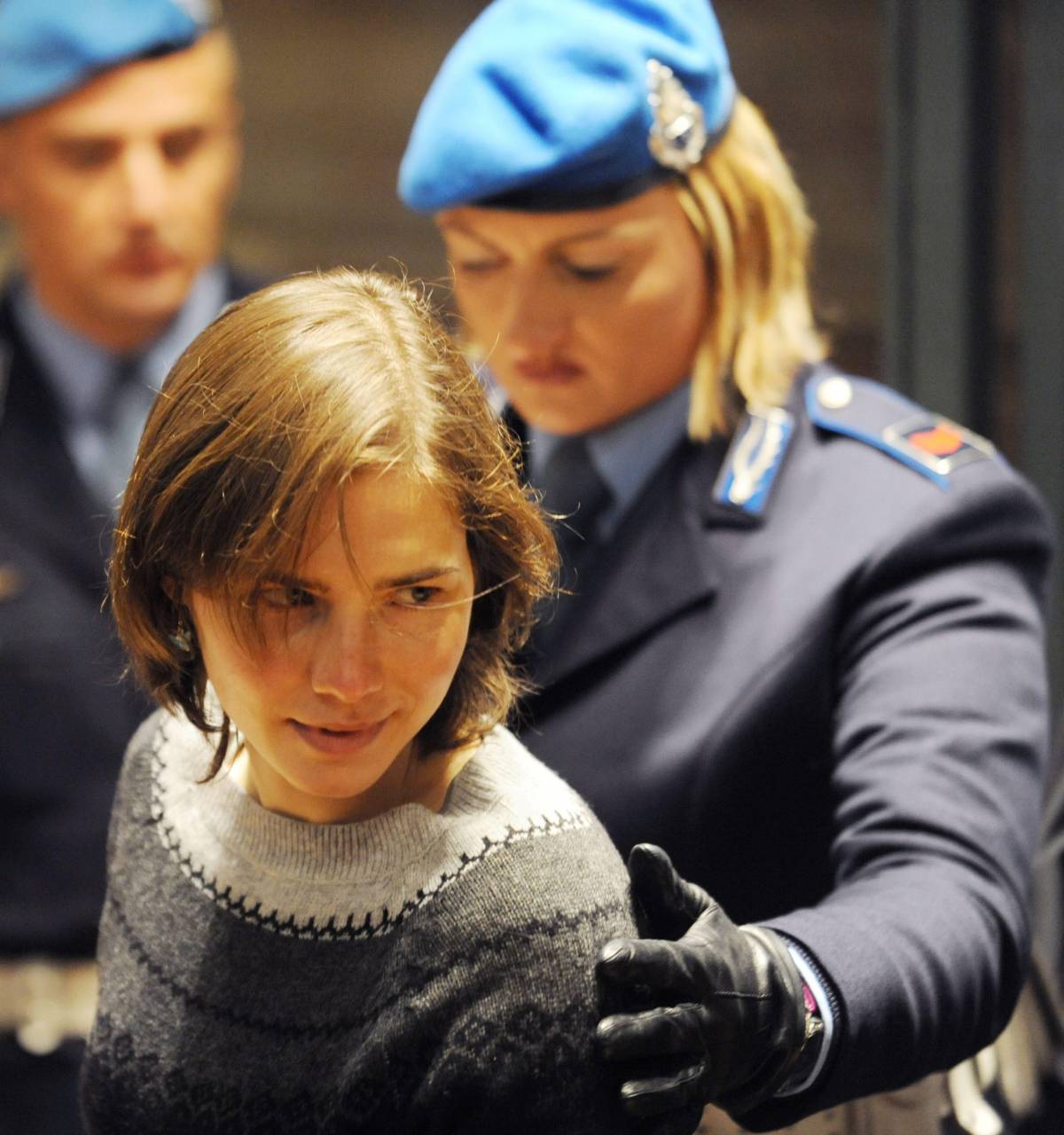 Perugia, caso Meredith 
Amanda crolla e piange: 
"Accusata ingiustamente"