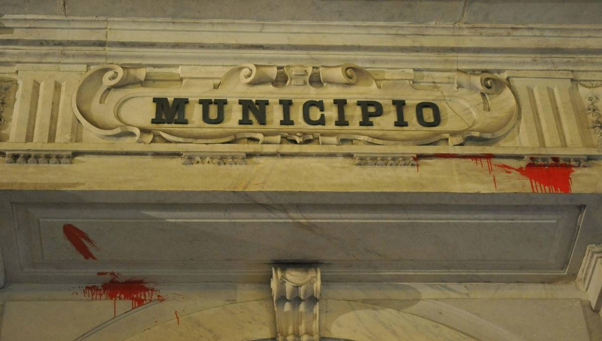 La violenza studentesca e il silenzio delle istituzioni