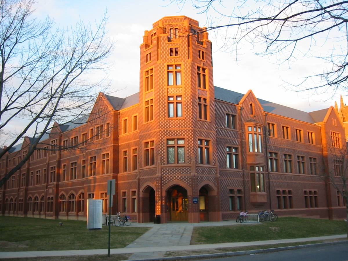 I petrodollari sauditi "comprano" una cattedra all'università di Yale