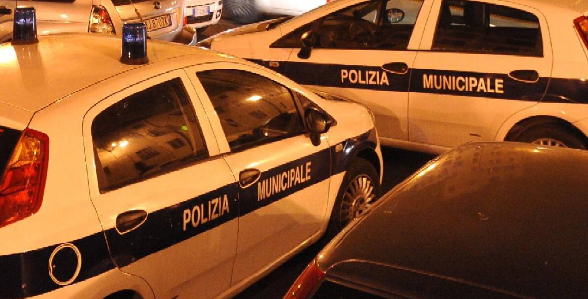 Investito da pirata della strada: grave ragazzo di 24 anni