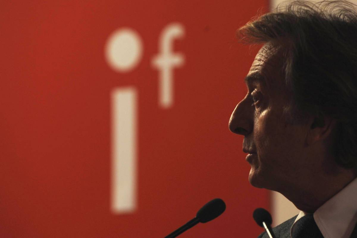 PURE MONTEZEMOLO 
RIALZA LA CRESTA: 
"ITALIA E' TURBATA"