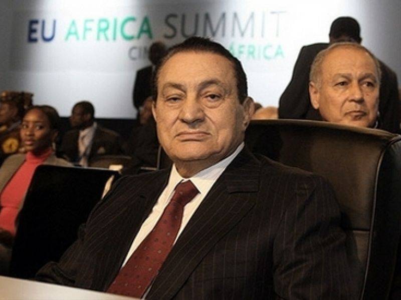 L’asso nella manica del rais:  
Mubarak pilota il dopo Mubarak