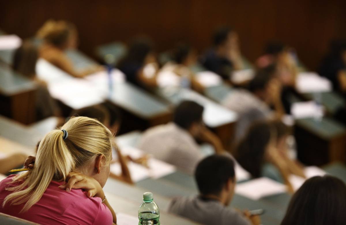 150° Unità d'Italia, presidi e studenti: 
niente lezioni in classe per festeggiare