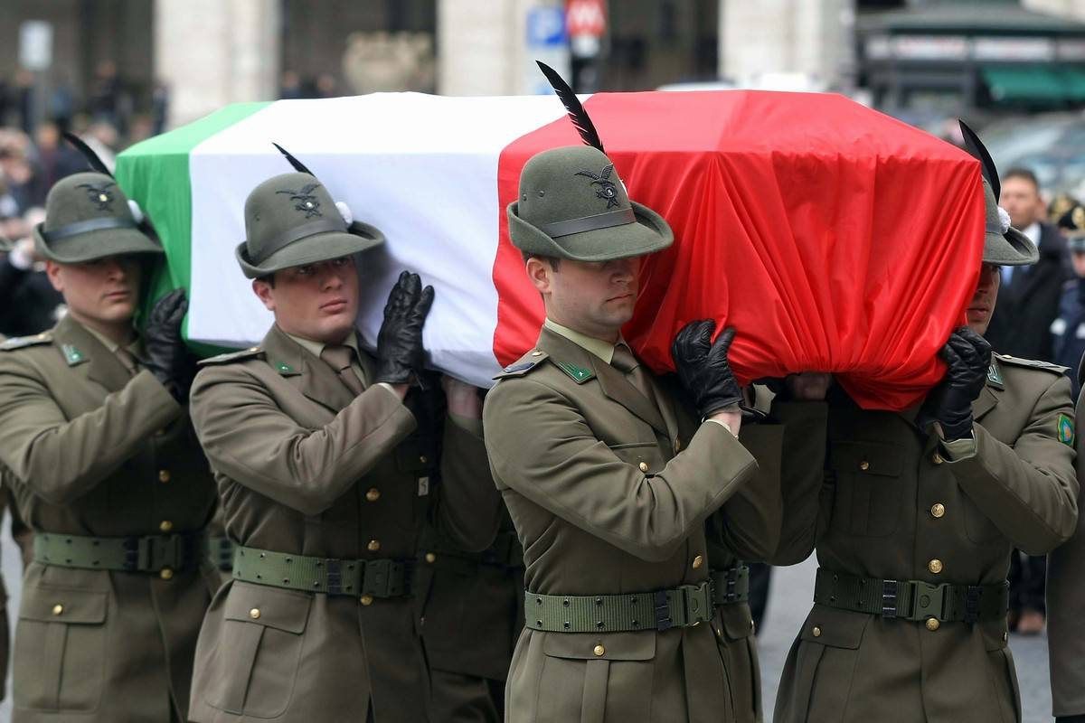 Afghanistan, l'addio  
al capitano Ranzani
