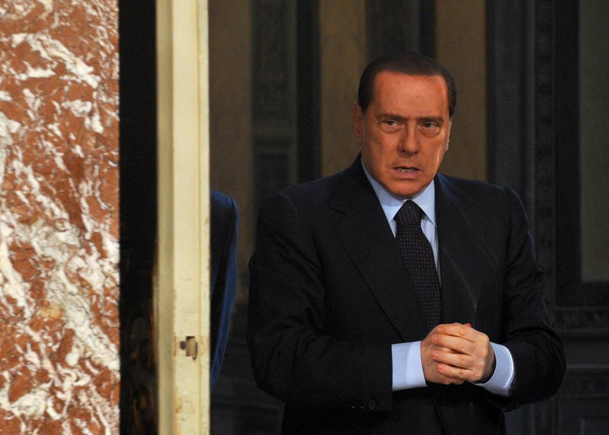 Processo Mills, l'ultima del pm De Pasquale: 
"Perché i processi al premier solo di lunedì?"