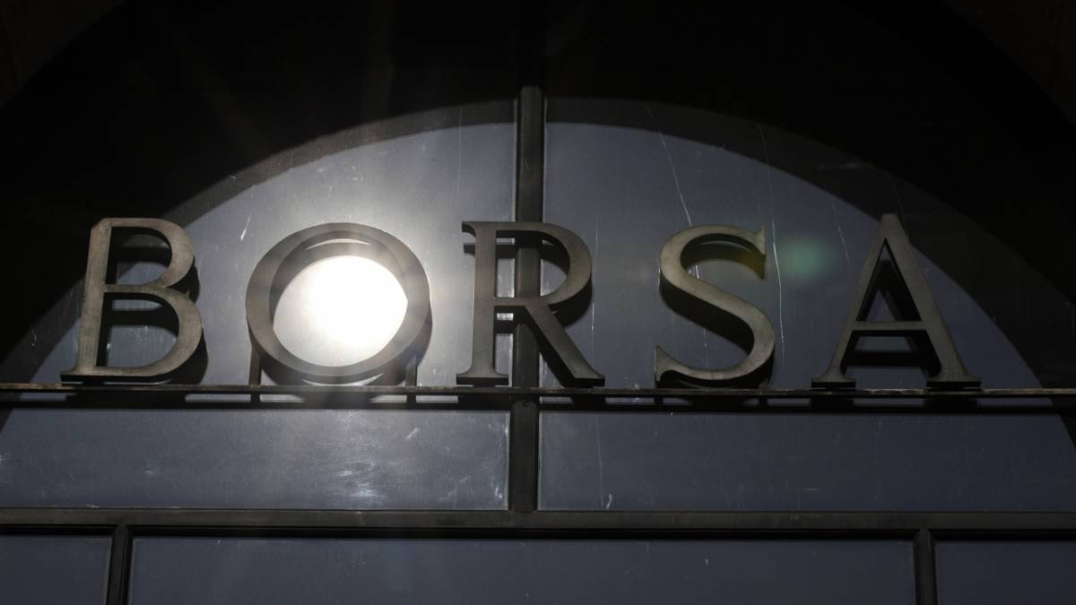In Borsa le banche in profondo rosso 
C'è l'ansia dopo gli aumenti di capitale