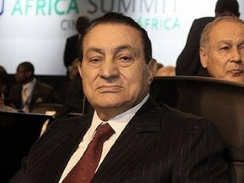 Egitto, al Jazeera: Mubarak fuggito in Germania 
Ma arriva la smentita da fonti militari: è giallo