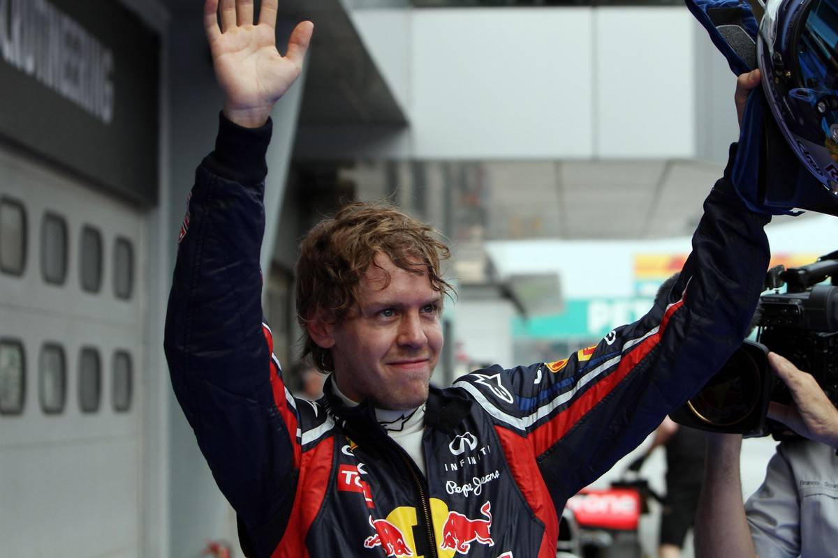 F1, Gp della Malesia 
Vettel è ancora in pole 
soltanto quinto Alonso