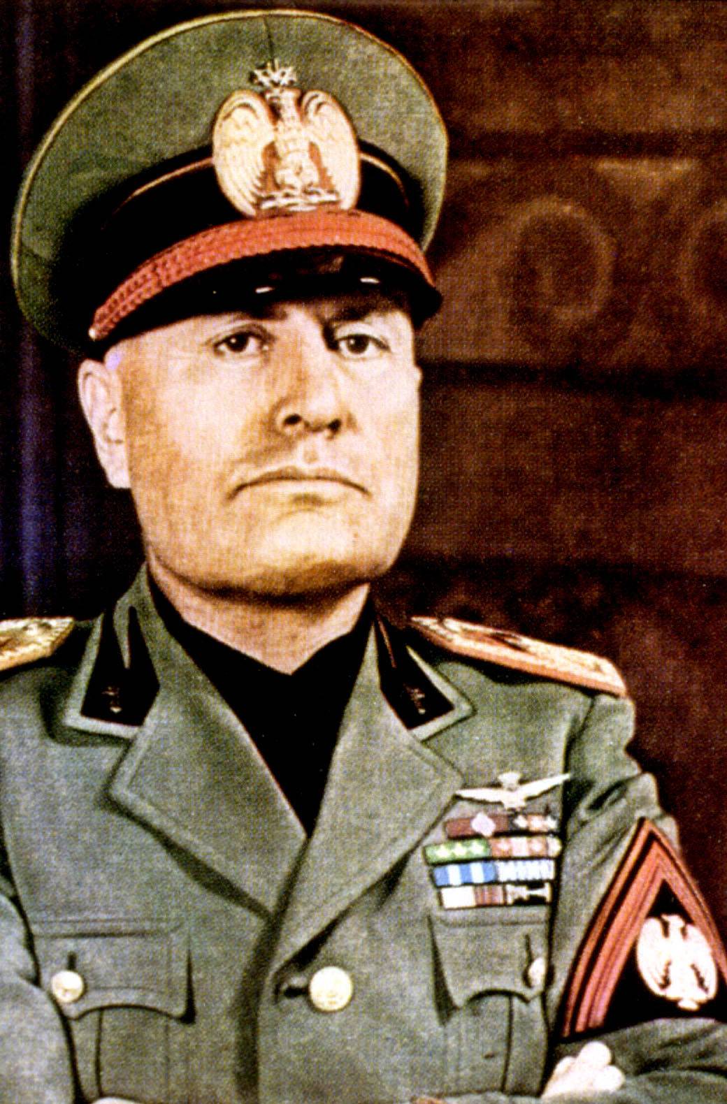 Il Duce: "L'America salverà l'Occidente"