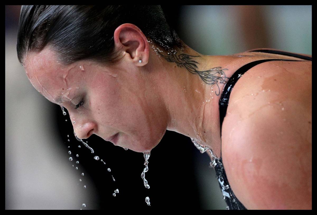 Nuoto, la Pellegrini una superwoman in lacrime 
Batte tutti, poker di successi: ma ritrova l’ansia