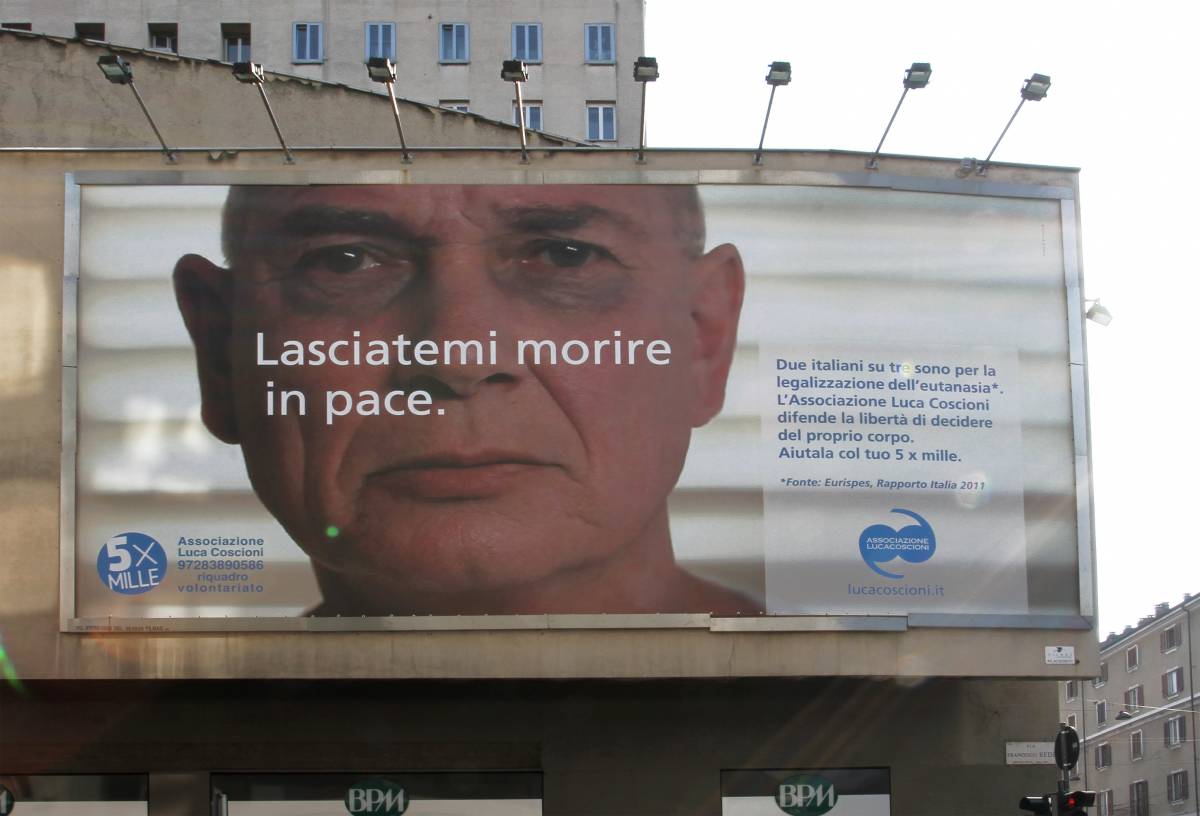 Dai Radicali un'altra campagna choc a Milano 
"Lasciatemi morire in pace". E' subito polemica