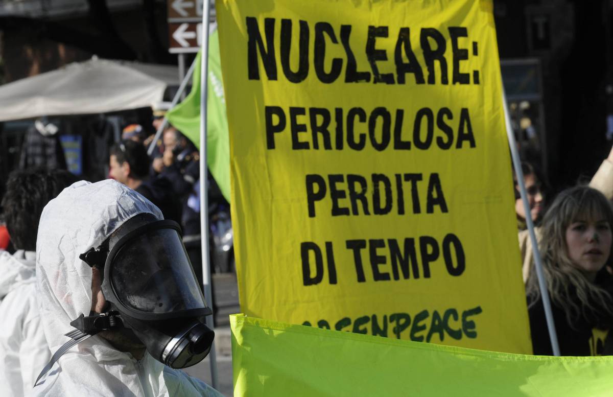 Il Senato ribadisce il no al nucleare 
E Romani: "Il referendum è inutile"