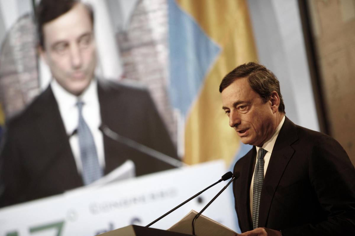Pil, Draghi: "Nel '08-'09 perso il 6,5% 
Italia, lenta l'uscita dalla recessione"