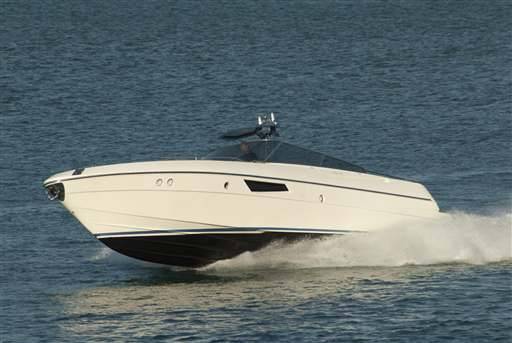 Bestyacht presenta Ego 43'