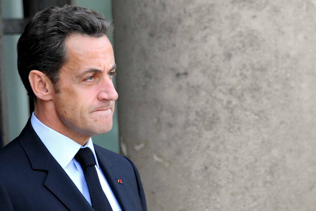 Immigrazione, Sarkozy: "L'Europa aiuti l'Italia"
