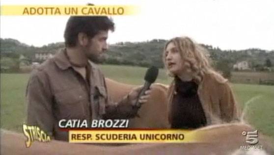 Iniziativa di Striscia: 
"Adotta un Cavallo!"