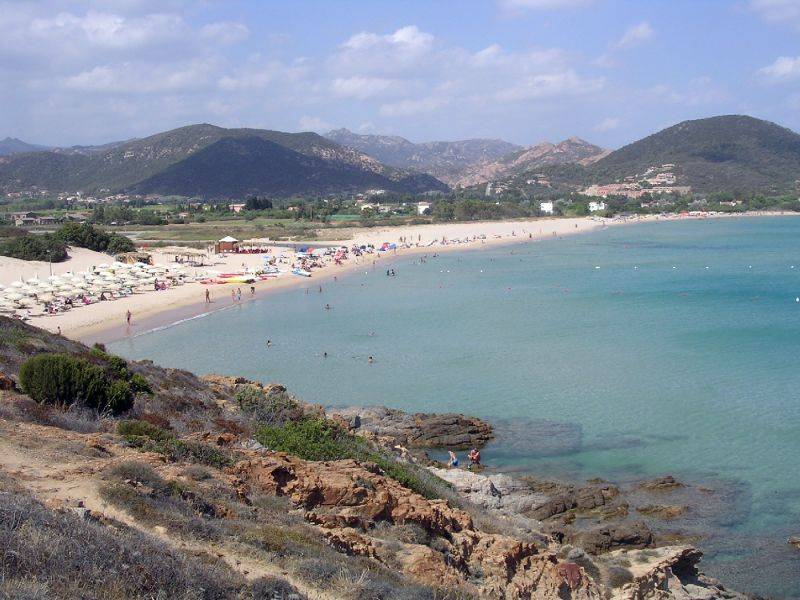 Stessa spiaggia, niente mare. Stop europeo alle concessioni