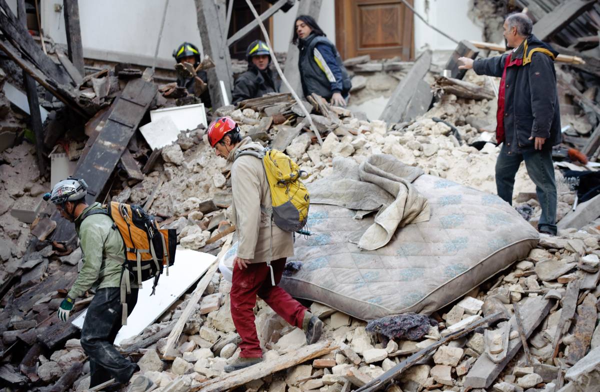 A giudizio la Commissione Grandi rischi Minimizzò i pericoli del sisma a L'Aquila