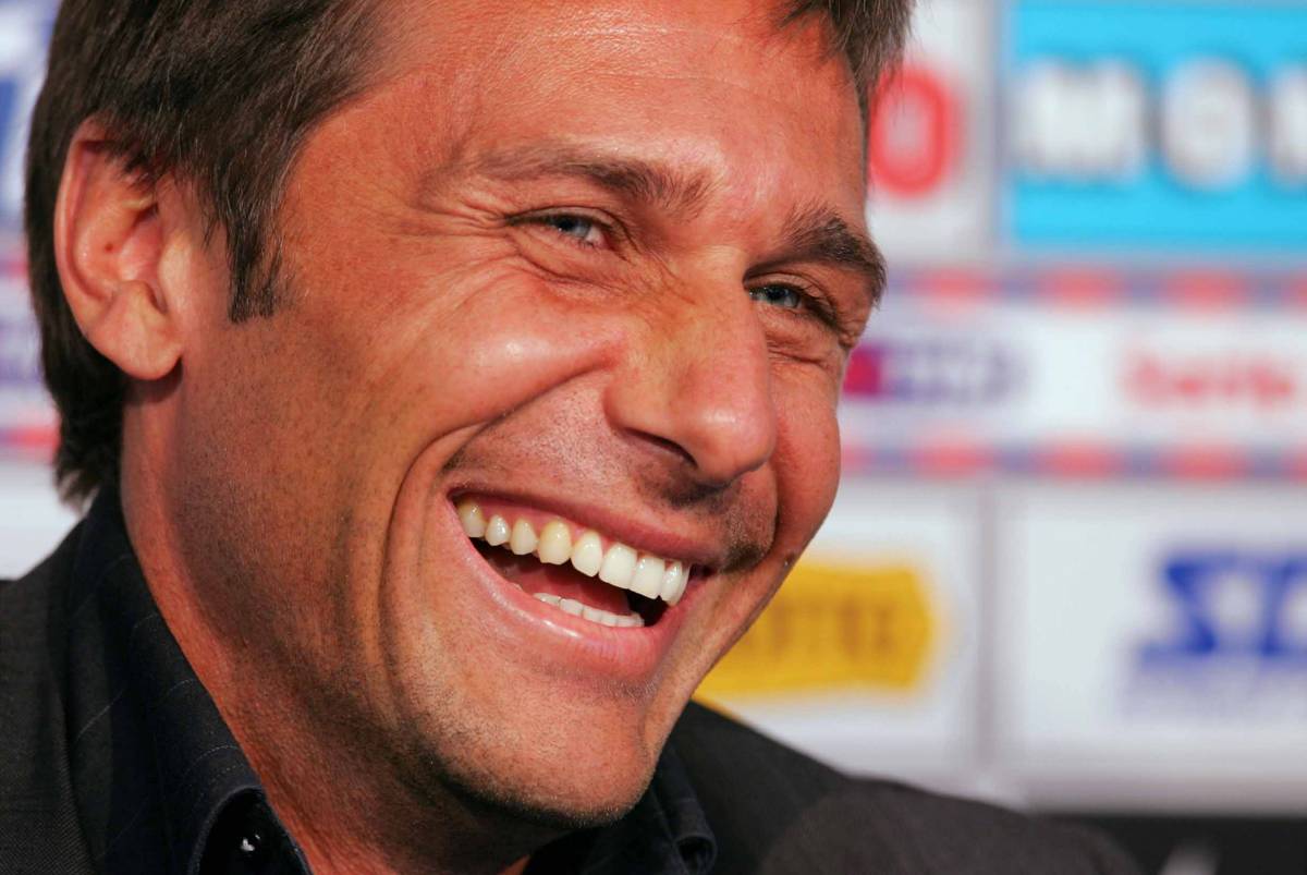 Juventus, oggi è il giorno di Conte allenatore 
Il tecnico: "Mi sono guadagnato la panchina"