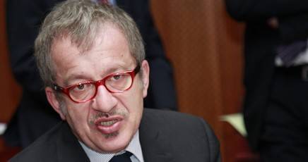 Maroni: "Task force contro il calcio scommesse"