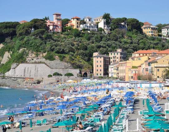 Savona e Celle «invitano» i turisti con i posteggi convenienti