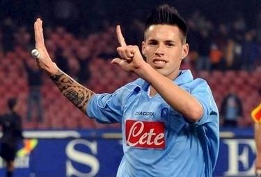 Hamsik molla Napoli, Pato prende il Milan