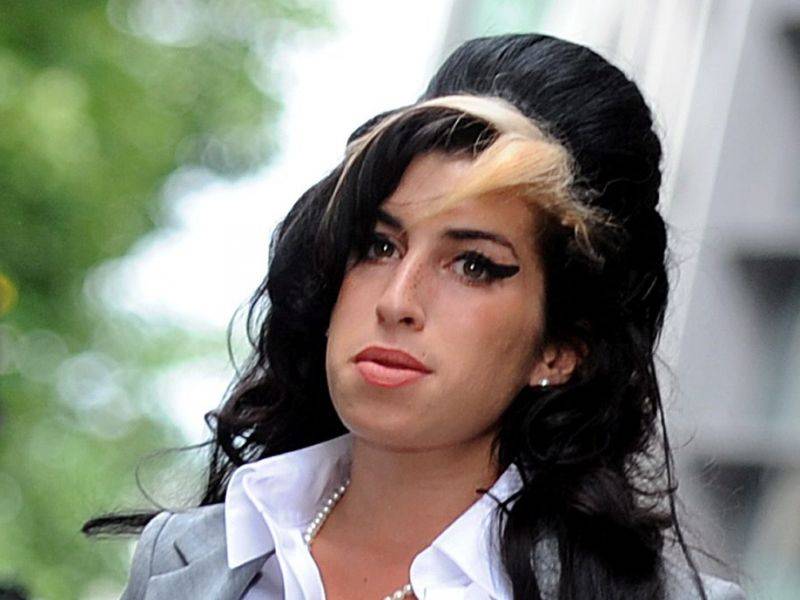 Amy Winehouse era fidanzata in segreto e pensava al matrimonio
