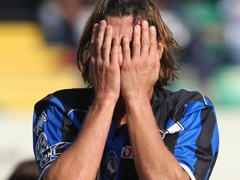 Calcioscommesse, l’Atalanta parte da -6,  
Signori radiato, squalifiche per Doni e Paoloni