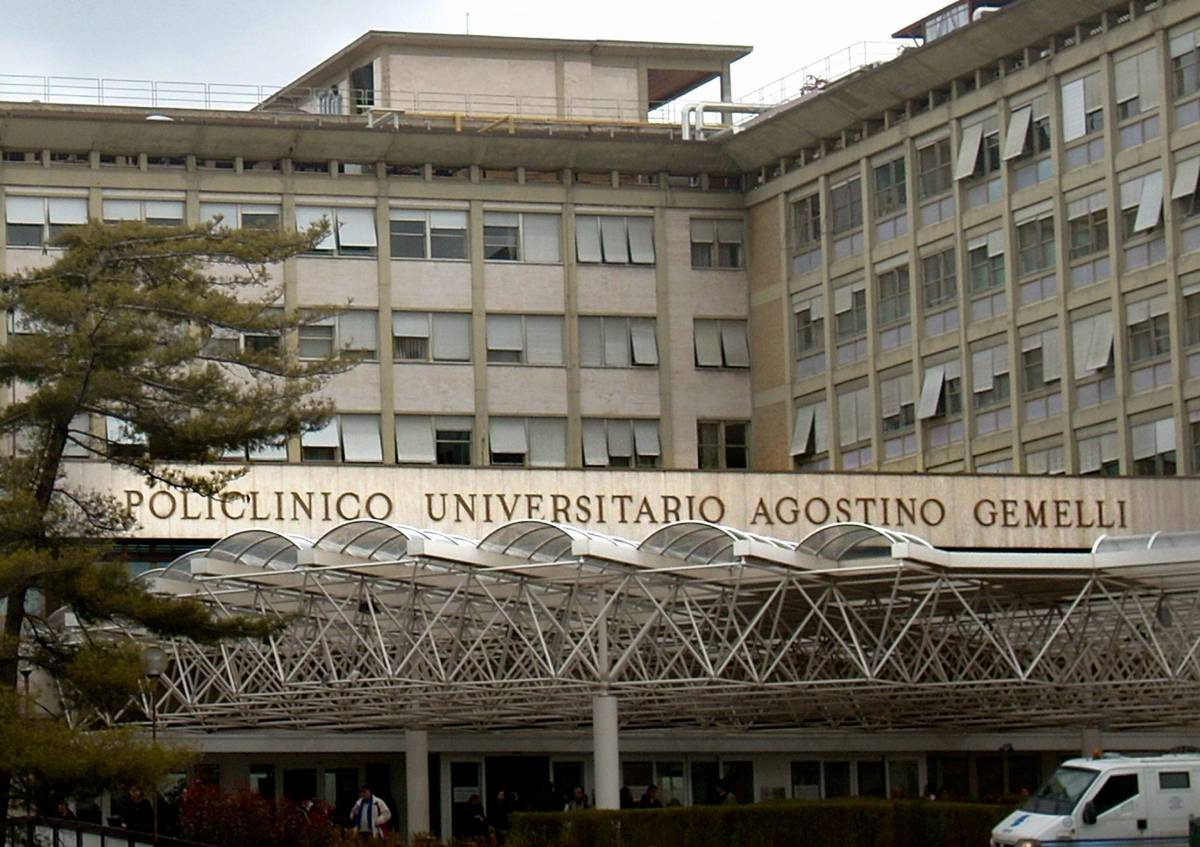 Roma, paura al Gemelli: infermiera con la tbc 
Primo caso di contagio per una bimba di 5 mesi